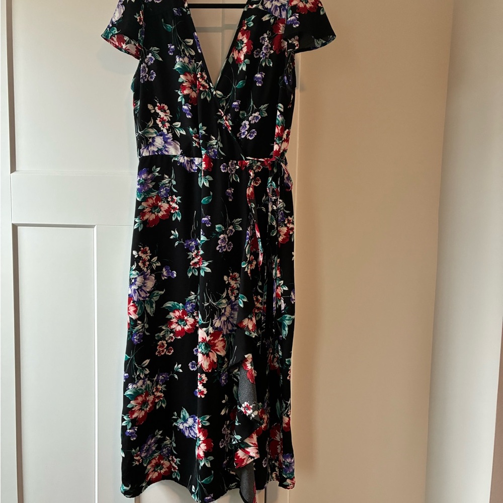 Floral V-Neck Wrap Dress